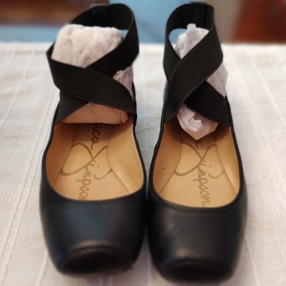 Jessica Simpson black ankle strap shoes